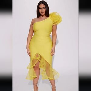 Yellow fashion Nova Dress